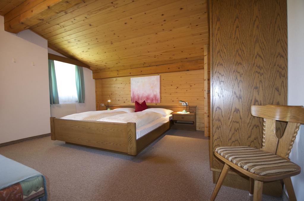 Dreilaenderhaus Apartment Westendorf Room photo